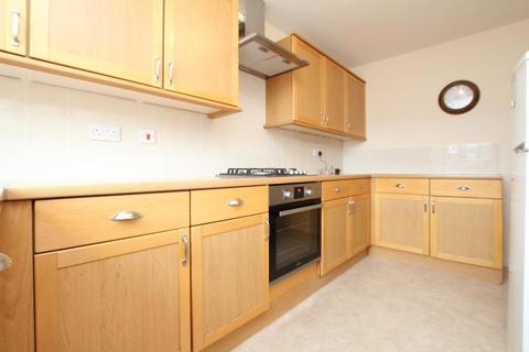 6 bedroom terraced house to rent, Lancelot Road, Bristol BS16