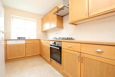 6 bedroom terraced house to rent, Lancelot Road, Bristol BS16