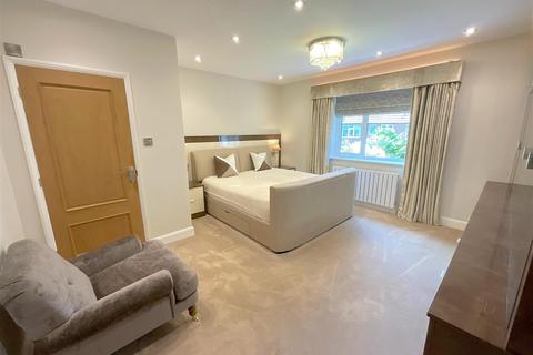 4 bedroom detached house for sale, Knutsford Road, Wilmslow