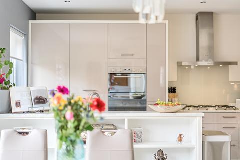 1 Corsley Close, Coate, Swindon, SN3 6DF