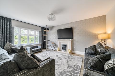1 Corsley Close, Coate, Swindon, SN3 6DF