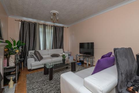 undefined, Nesfield View, Leeds LS10