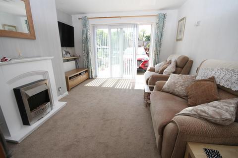 2 bedroom semi-detached bungalow for sale, Park Close, Eccleshill, BD10