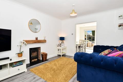 150 Churchfields, Shoeburyness, Southend-on-sea, SS3 8TW