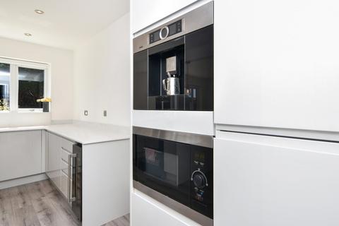 150 Churchfields, Shoeburyness, Southend-on-sea, SS3 8TW