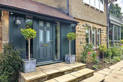 4 bedroom detached house for sale, Drury Close, Pannal, HG3