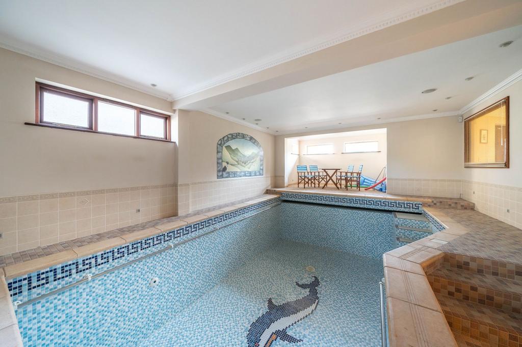 Pool room