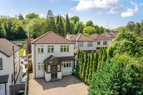 30 Whyteleafe Hill, Whyteleafe, CR3 0AB