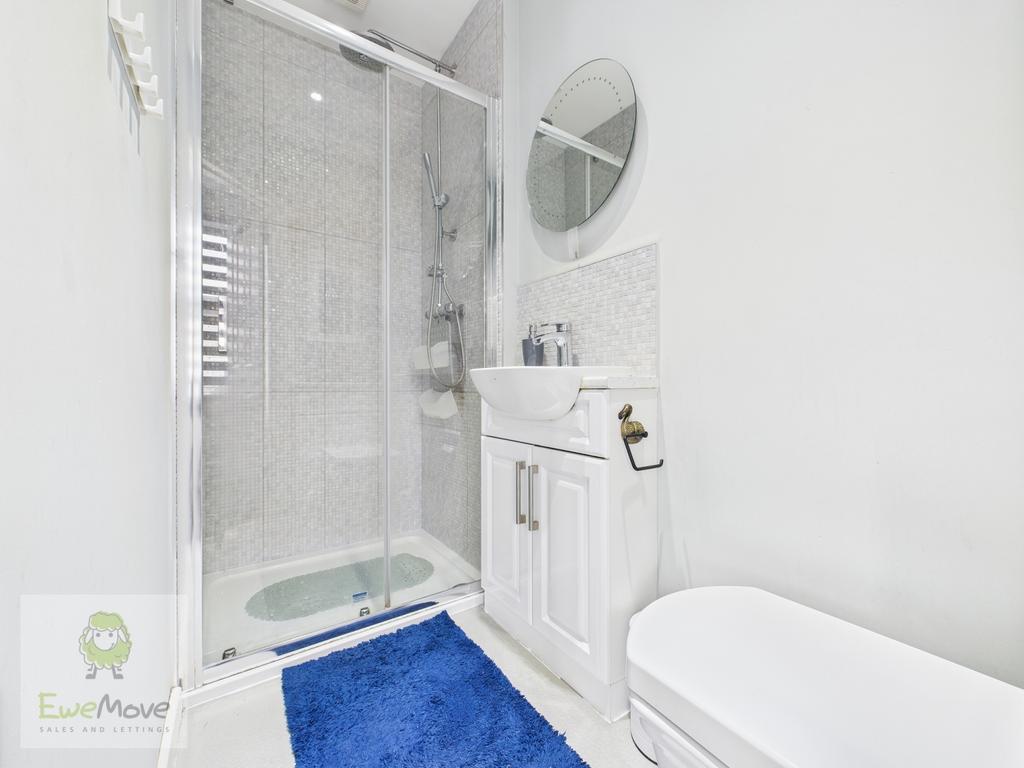 Ensuite Shower Room