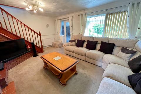 3 bedroom end of terrace house for sale, Handcross Road, Luton, Bedfordshire, LU2 8JF