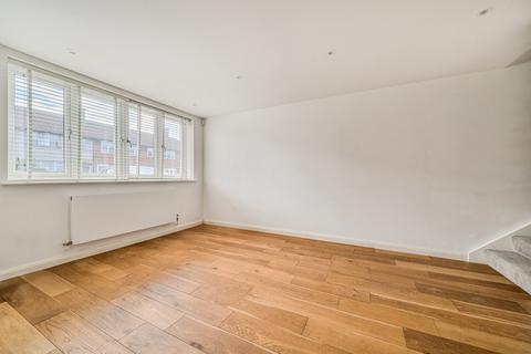 31a Framlingham Crescent, London, SE9 4AB