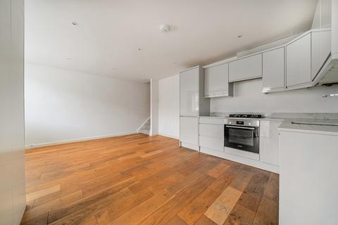 31a Framlingham Crescent, London, SE9 4AB