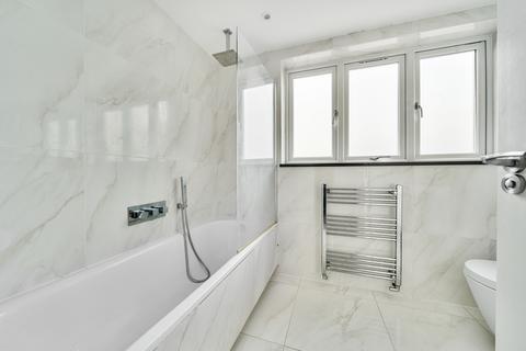 31a Framlingham Crescent, London, SE9 4AB