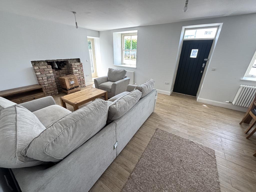Living room (second image)