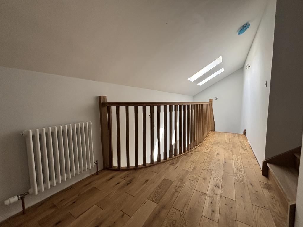 Galleried landing (second image)