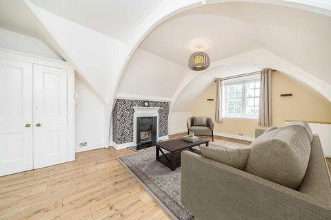undefined, Langley Avenue, Surbiton KT6