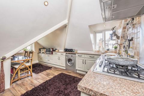undefined, Langley Avenue, Surbiton KT6