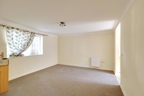2 bedroom flat for sale, Caspian Way, Purfleet-on-Thames RM19