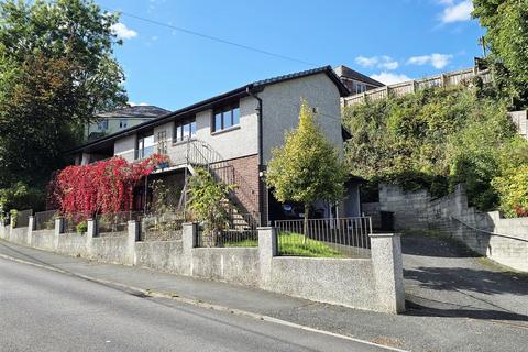 Chapel, Launceston