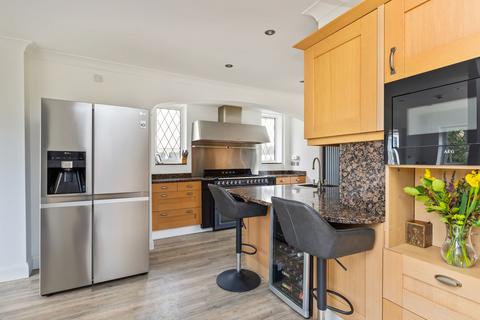 38 The Ridings, East Preston, Littlehampton, BN16 2TW