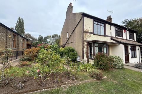 2 bedroom semi-detached house for sale, Warren Road, Southfleet, Gravesend, Kent, DA13