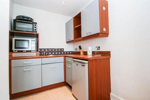 undefined, Pioneer, 42 Ryland Street