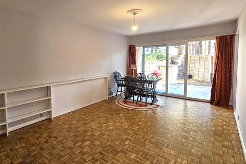 undefined, St Johns Court, Brookwood
