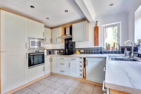 2 bedroom detached house for sale, Brancaster Close, Nottingham