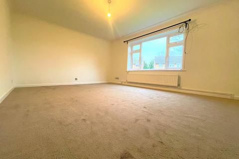 2 bedroom flat to rent, York Drove, Southampton SO18
