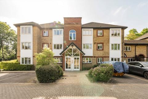 1 bedroom flat for sale, Heathcote Road, St Margarets TW1