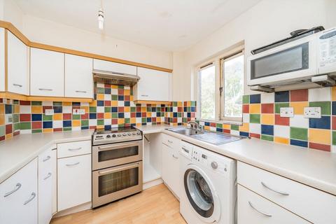 1 bedroom flat for sale, Heathcote Road, St Margarets TW1