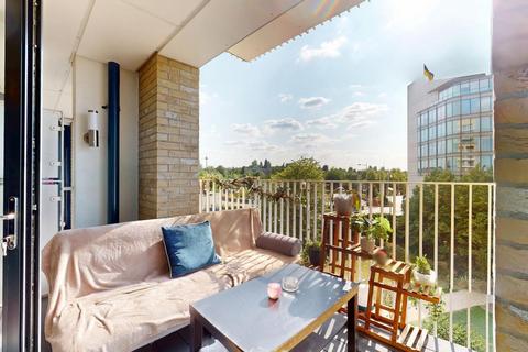 1 bedroom apartment for sale, Baronet House, Lakeside Drive, Brent, NW10