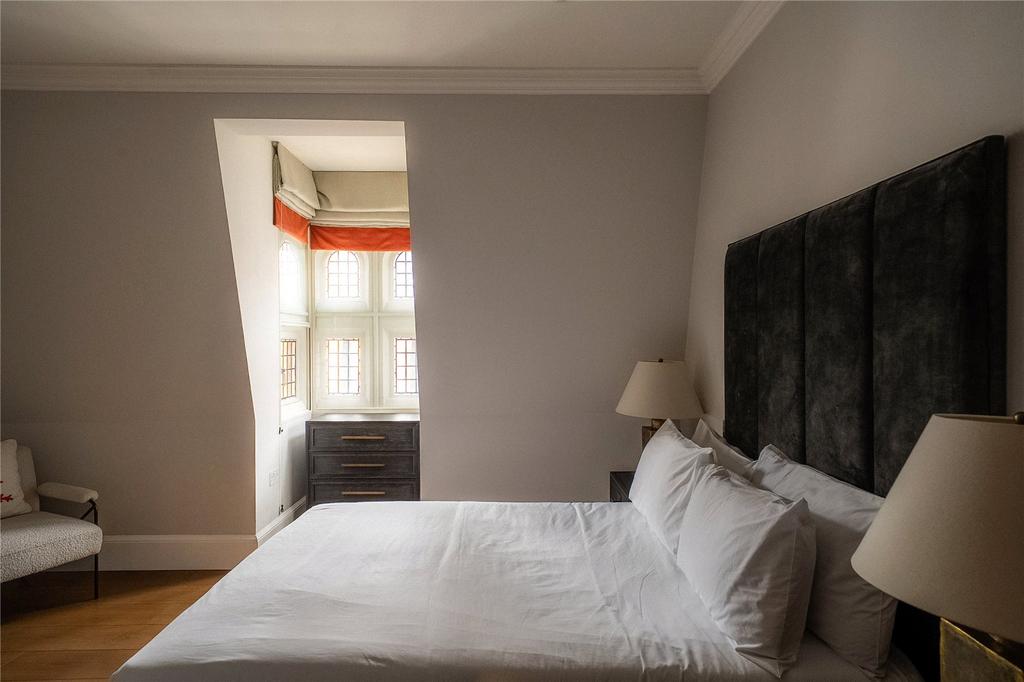 Double Bedroom