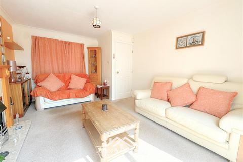 3 bedroom detached house for sale, Llys Bedwen, Rhyl