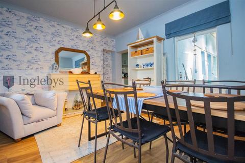 3 bedroom terraced house for sale, North Road, Loftus