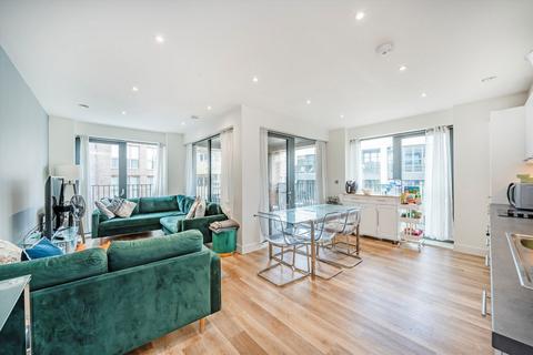 2 bedroom flat for sale, Rothbury Road, London E9
