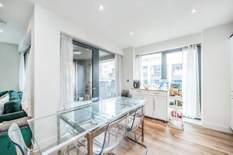 2 bedroom flat for sale, Rothbury Road, London E9