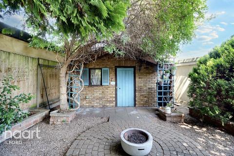 127 Upney Lane, Barking, IG11 9LE