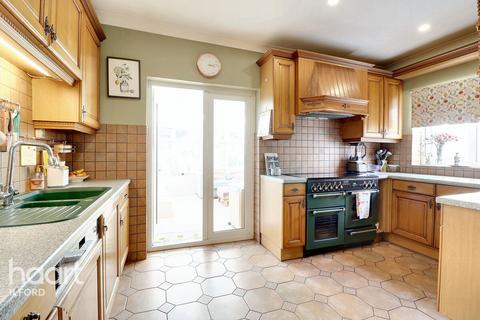 127 Upney Lane, Barking, IG11 9LE