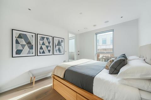 undefined, Baldwins Gardens, Farringdon, London, EC1N