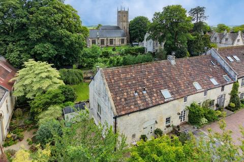 4 bedroom barn conversion for sale, Marshfield SN14