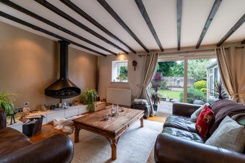4 bedroom barn conversion for sale, Marshfield SN14