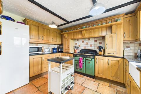 Homelea Holemoor, Bradford, Holsworthy, EX22 7AB