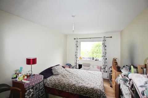 1 bedroom flat to rent, Bramley Hill, South Croydon CR2