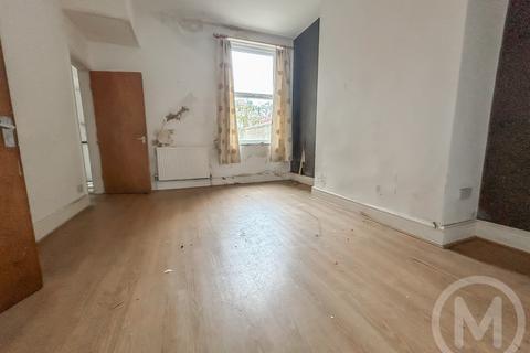 3 bedroom terraced house for sale, Peter Street, Blackpool, FY1 3NN