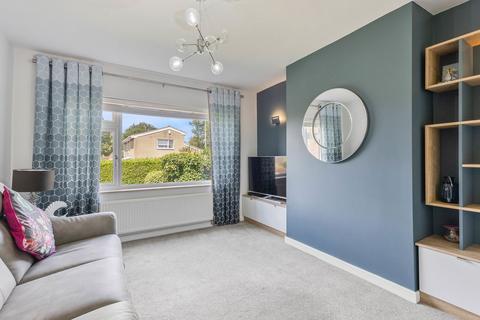 6 Hill Drive, Ackworth, Pontefract, WF7 7LQ