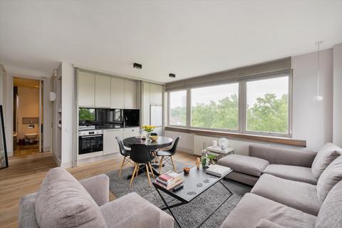 1 bedroom flat for sale, Coniston Court, Kendal Street, London, W2
