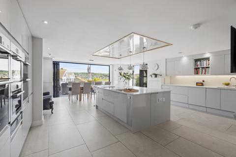 4 bedroom detached house for sale, West Bay, Bridport