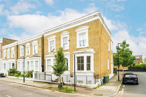 2 bedroom flat for sale, Hayter Road, London SW2