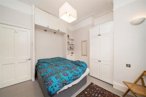 undefined, Beira Street, London SW12